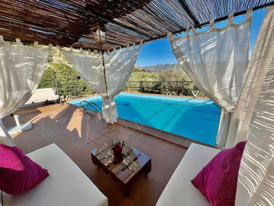 Casa Rural Alfavila Castillo de Locubín Eksteriør bilde
